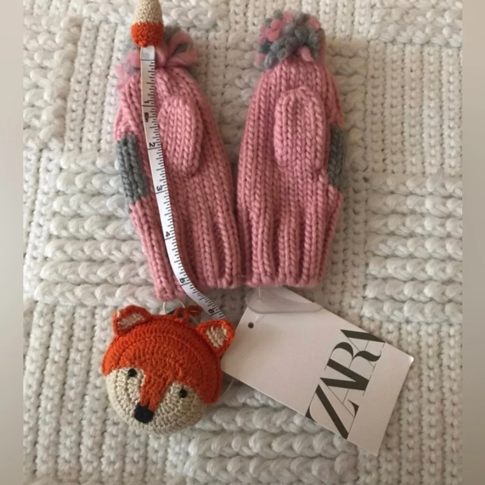 NWT Zara Baby Girl's 0-12 Month Mittens